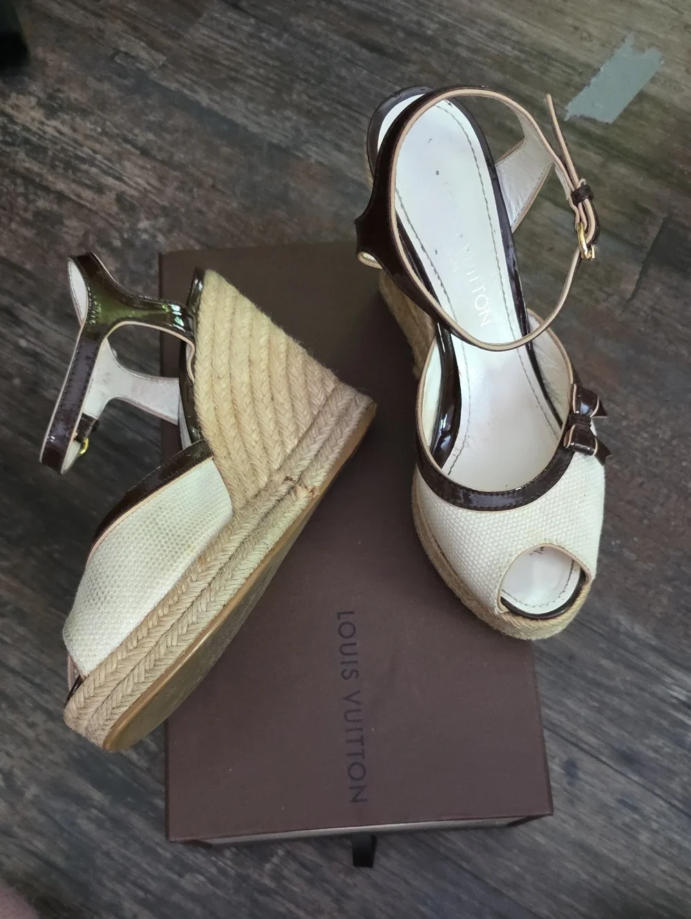 Louis Vuitton Cream and Brown Peep-Toe Wedge Sandals Size 38 - Picture 3 of 11